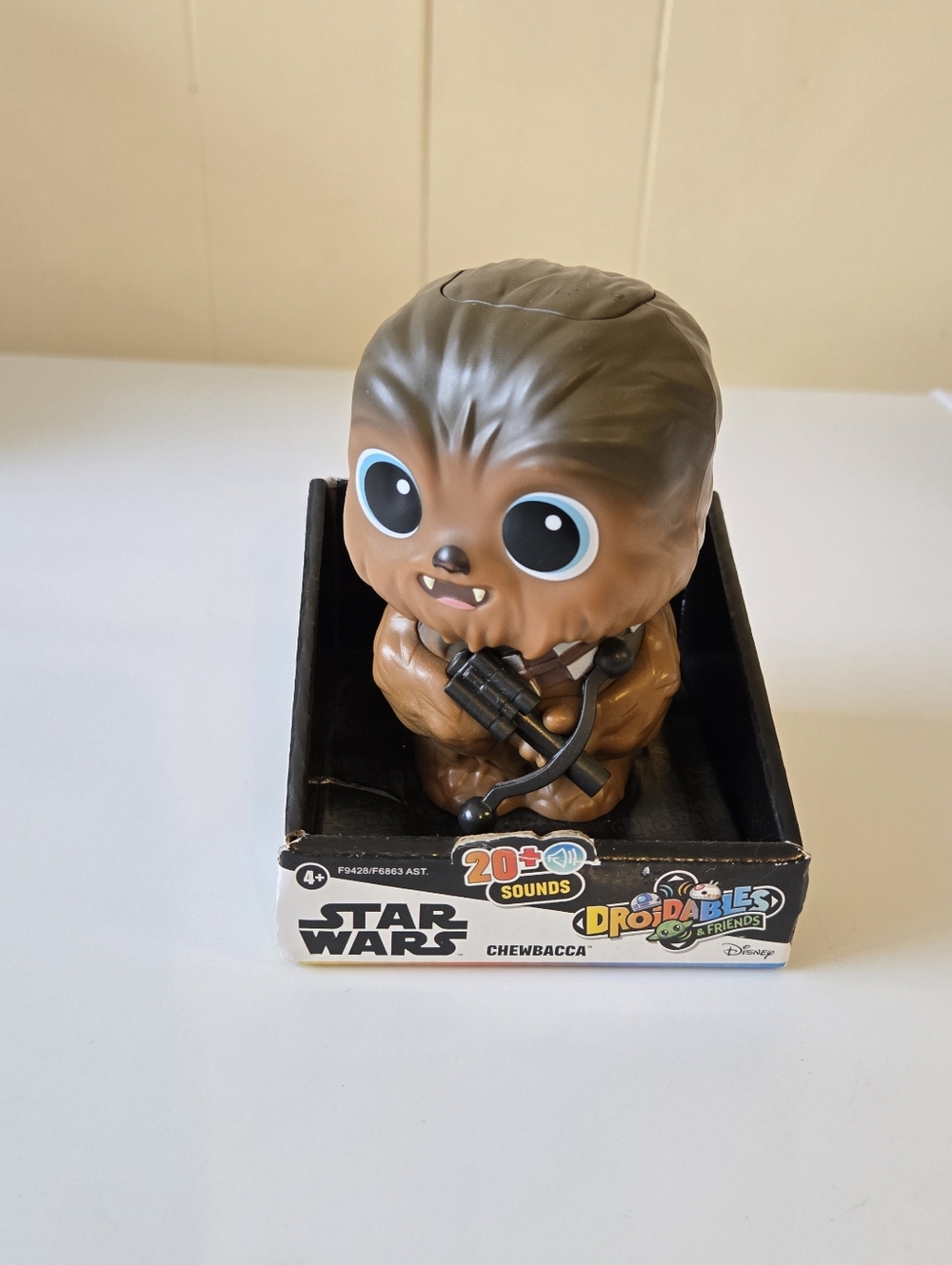 Star Wars Chewbacca Figure - Brown with Black Bandolier